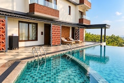 Luxuria Gokarna by Moustache, Gokarna