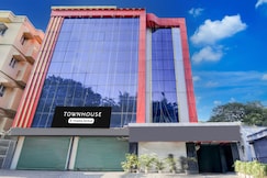 Super Townhouse Lake Town Clock Tower Formerly Crown Comfort, Kolkata