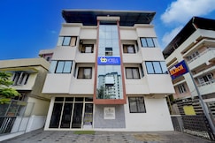 FabHotel Elroi Suites, Cochin