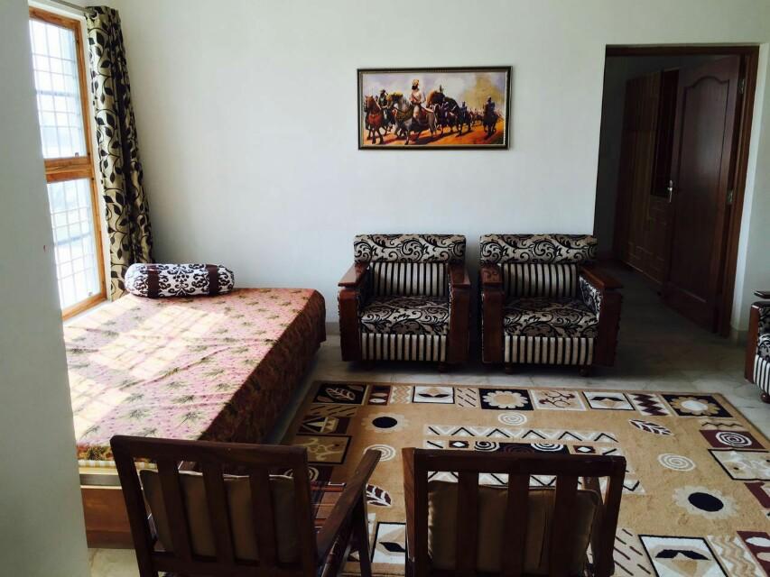 Micky's Fish Farm Stay (Deluxe Rooms) - Tap to explore photos