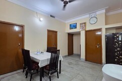 Krishna's, Patna