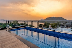The Grand Fateh-Lake Facing Hotel, Udaipur