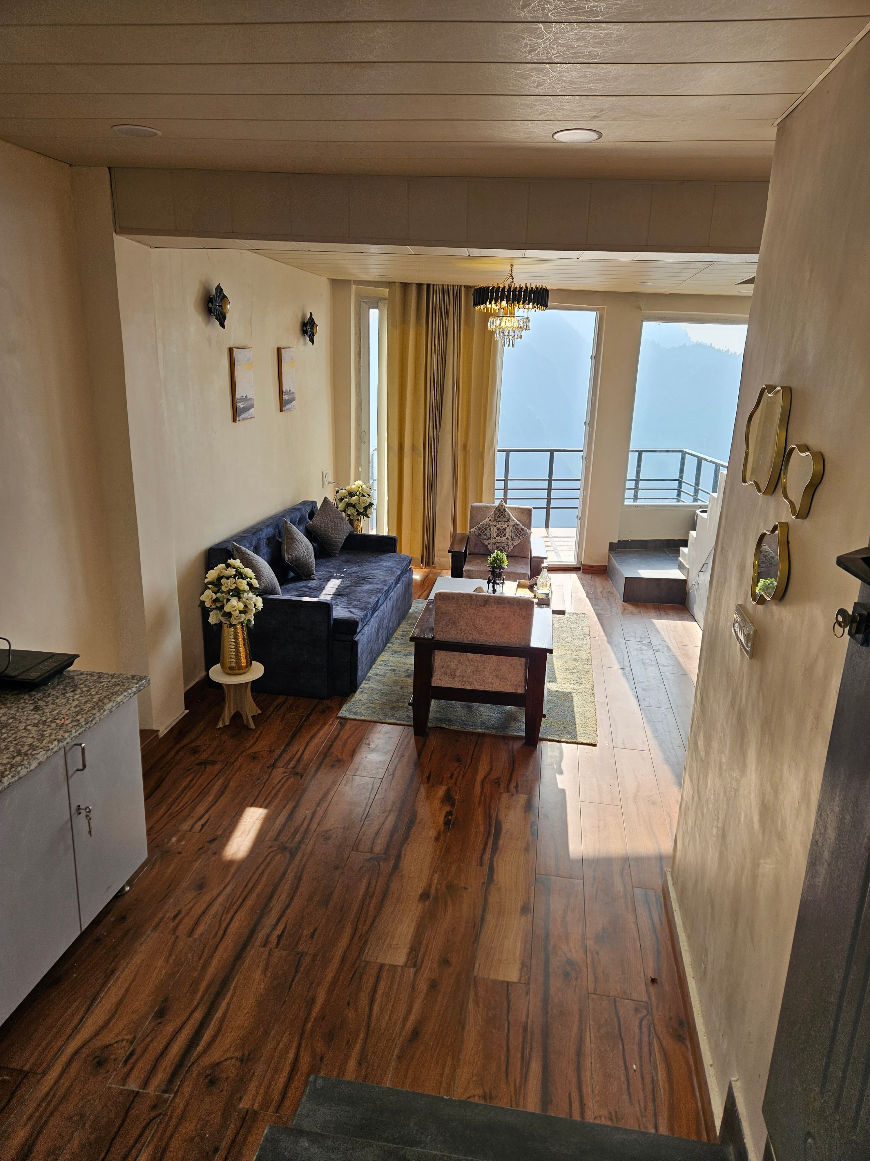 DHANAULTI COTTAGE - Tap to explore photos