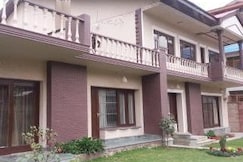 hotel akbar retreat, Srinagar