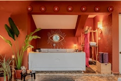 2BDR Entire Home private Rooftop Jacuzzi Deck, Goa