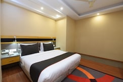 Hotel New Delhi International  5 Min from AIIMS, Delhi