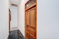 SPOT ON Trivedi Hotel, Prayagraj