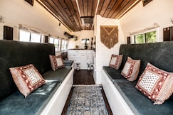 Carvaan-e-kashmir, Srinagar