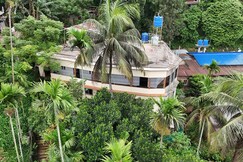 The Weekend Villa | With Private Kitchen, Guwahati