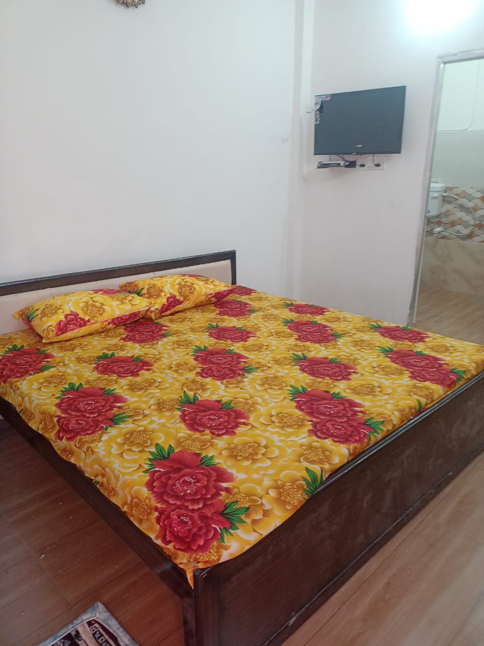Kanha homestay - Tap to explore photos