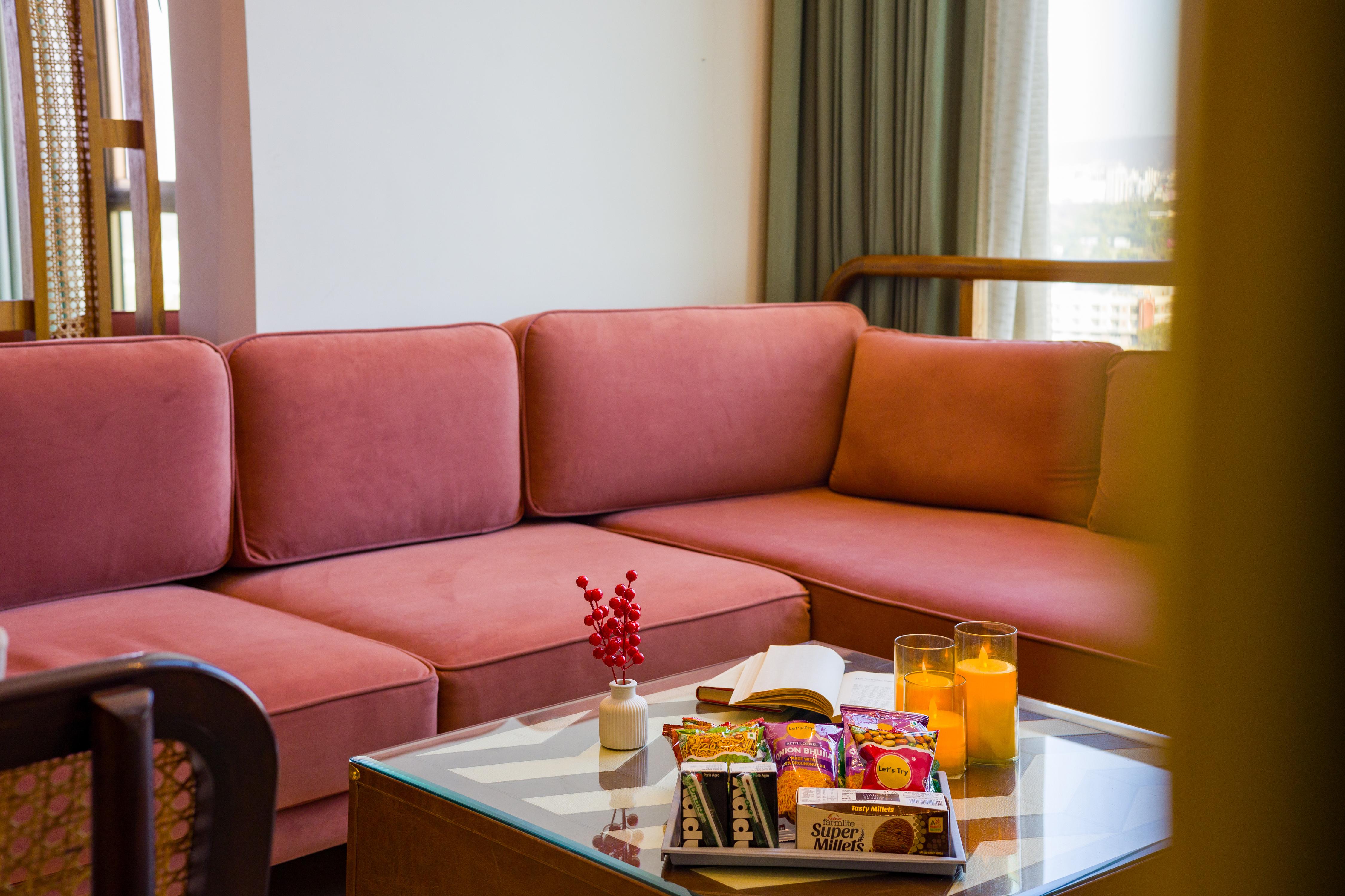 Alaya Stays Manhattan 1804 | 3 BHK Duplex With Stunning Views, Office & Stylish Bar - Tap to explore photos