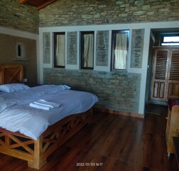 Deluxe Rooms with Himalayan View