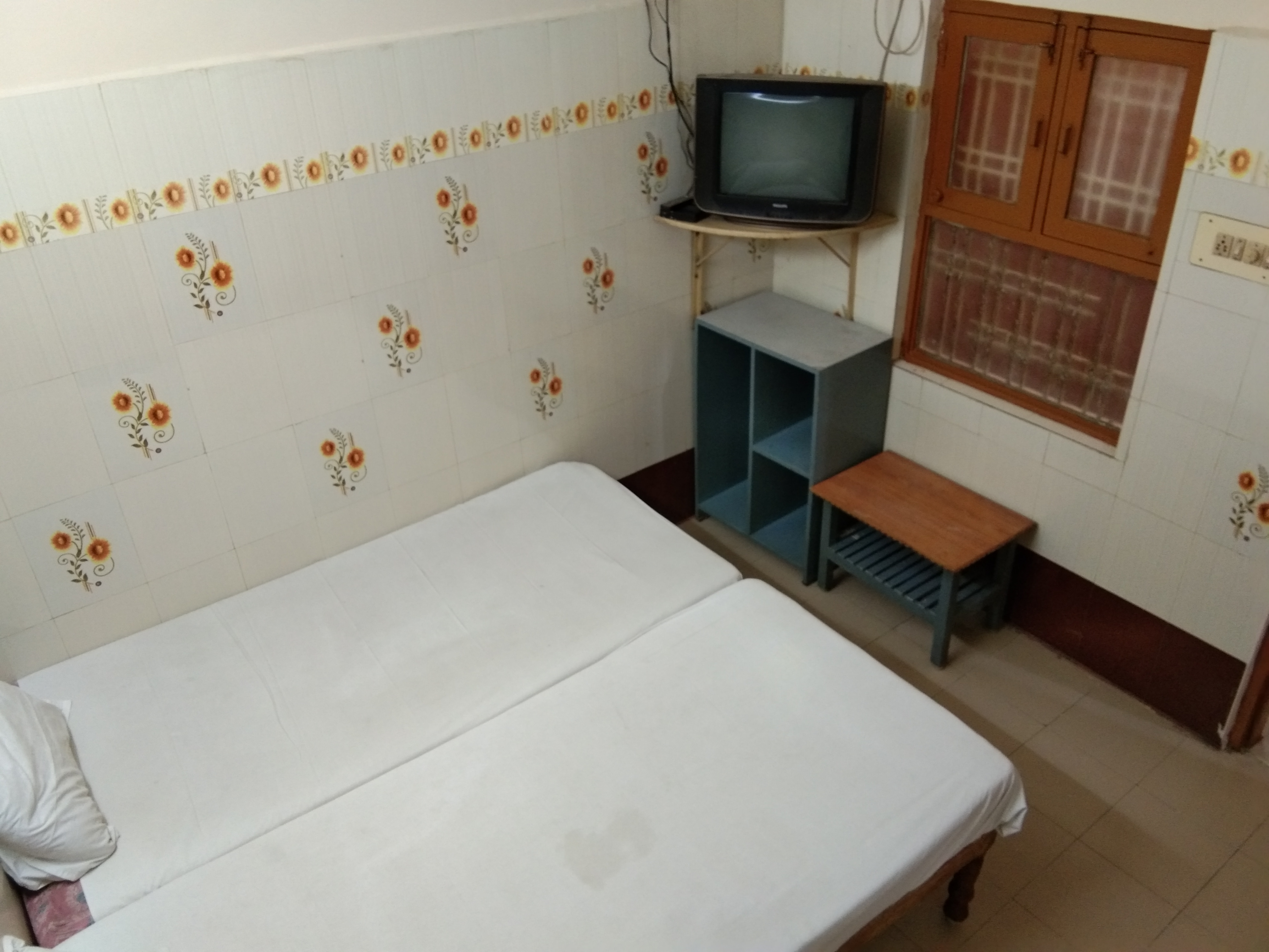 Hotel Sriram Lodge - Tap to explore photos