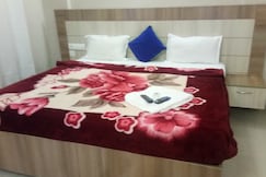 Hotel-Radha palace, Vrindavan