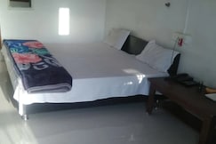Paliwal Hotel, Chanderi
