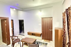 Omshree villa & hotel, Ujjain