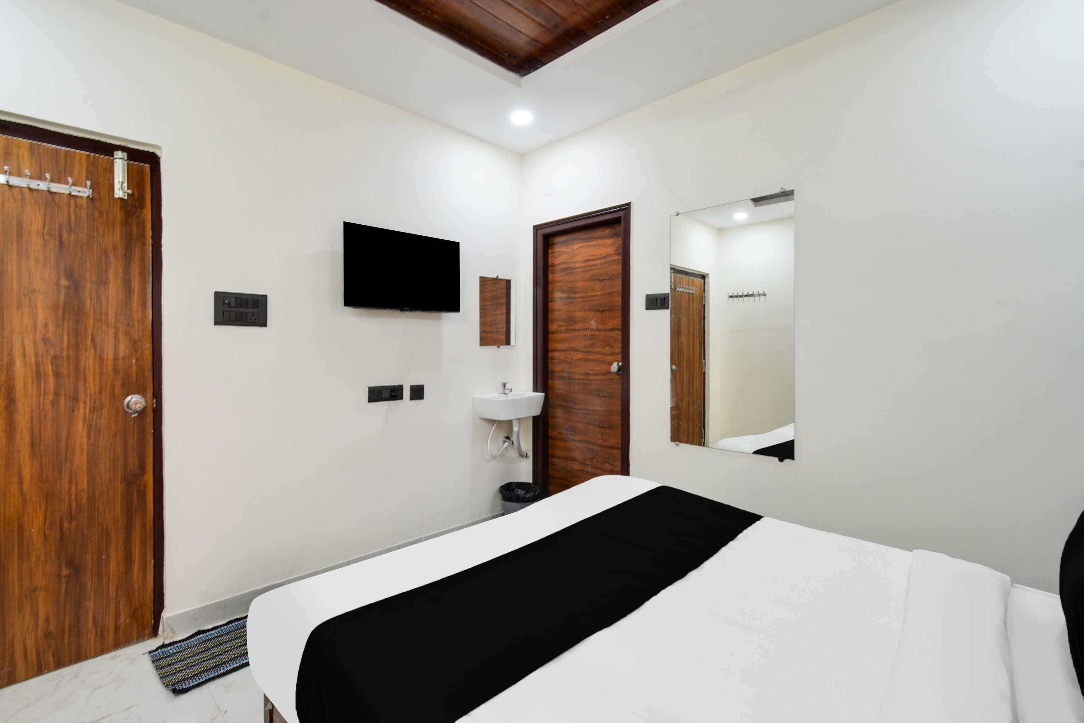 Super Hotel O Gachibowli Near ISB - Tap to explore photos