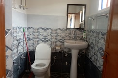 Dolkhar House, 
Hanle