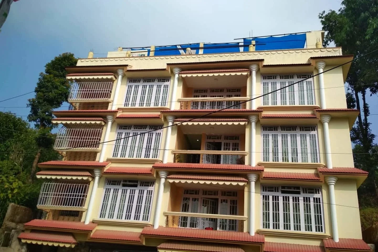 Nightingle Residency - Gangtok - Tap to explore photos