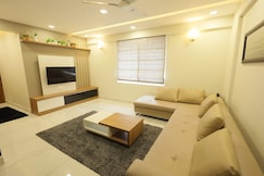 Lyvo Vista by Happifistays, Thiruvananthapuram