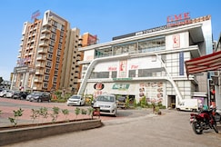 Townhouse Somani TC, Pune