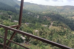 Orange heritage pool villa, Kothamangalam