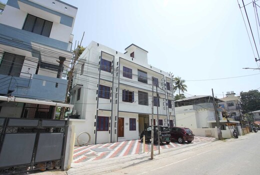 Townhouse Vellayil Railway Staion Formerly Point Avenue