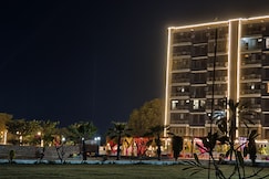 The Grand N D Resort, Chhata