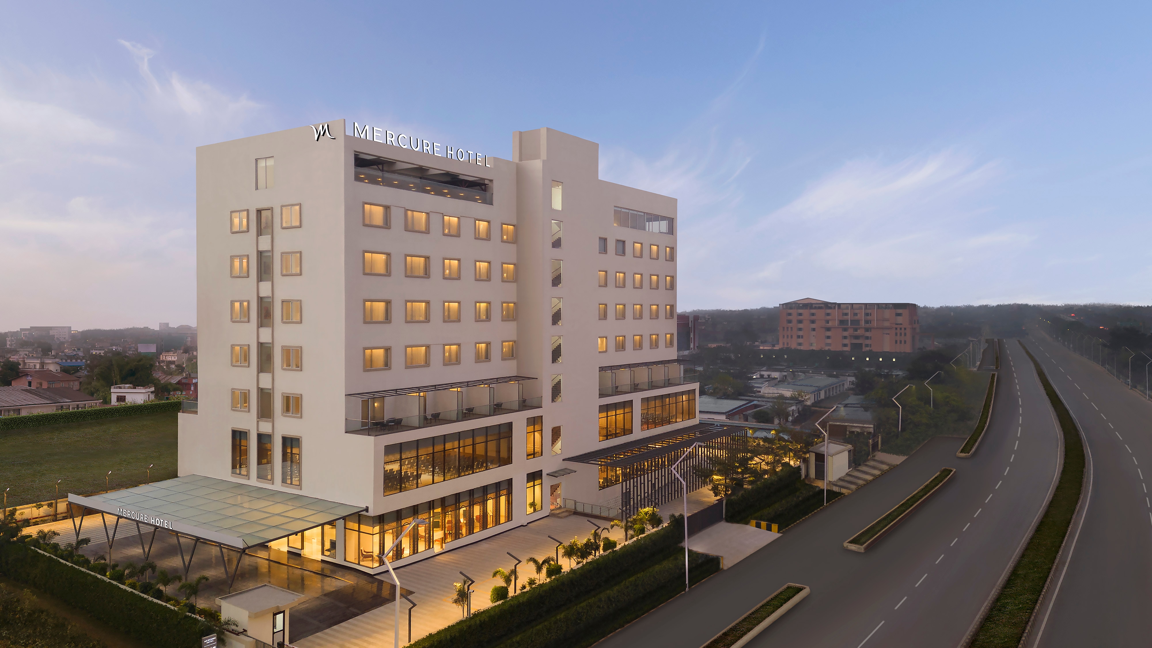 Mercure Lucknow Gomti Nagar - An AccorHotels brand - Tap to explore photos