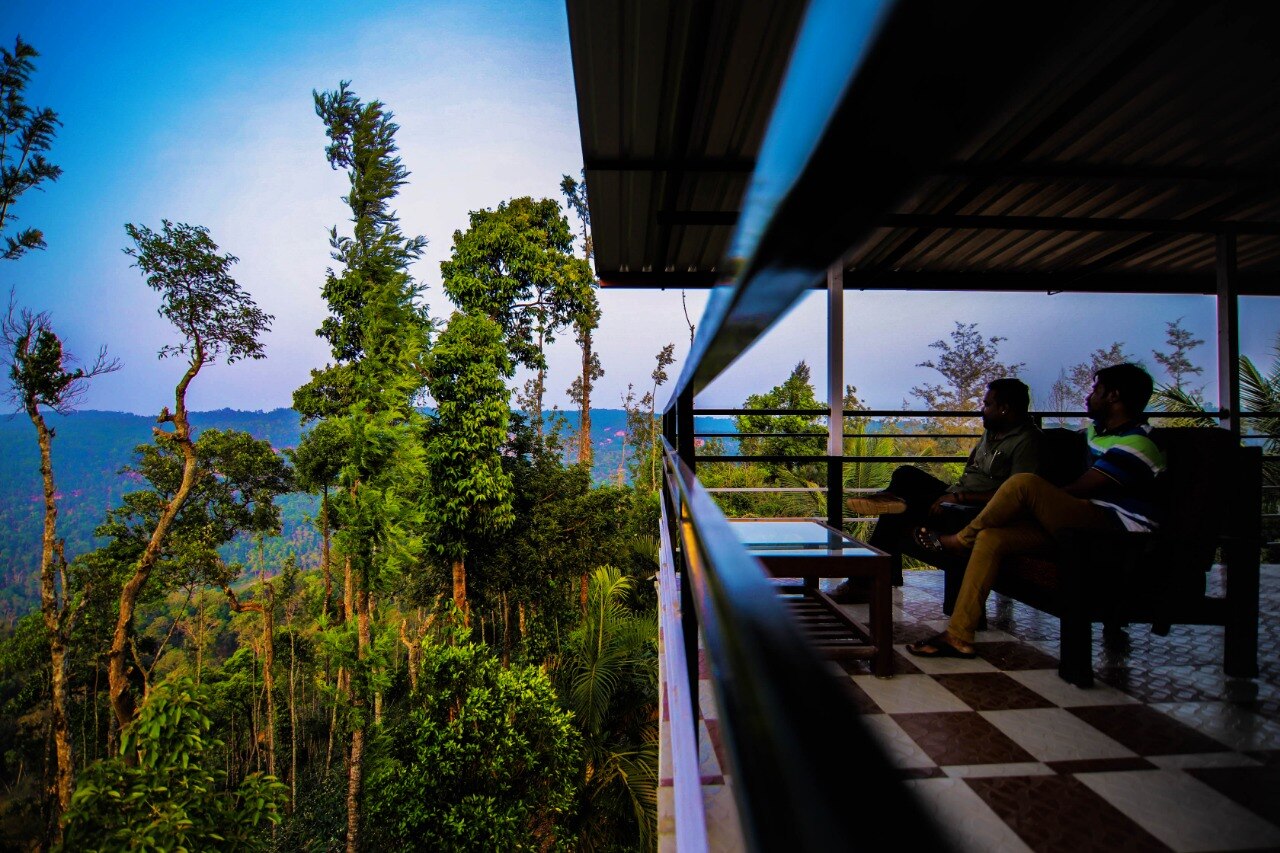 Kushi Estate Stay - Tap to explore photos