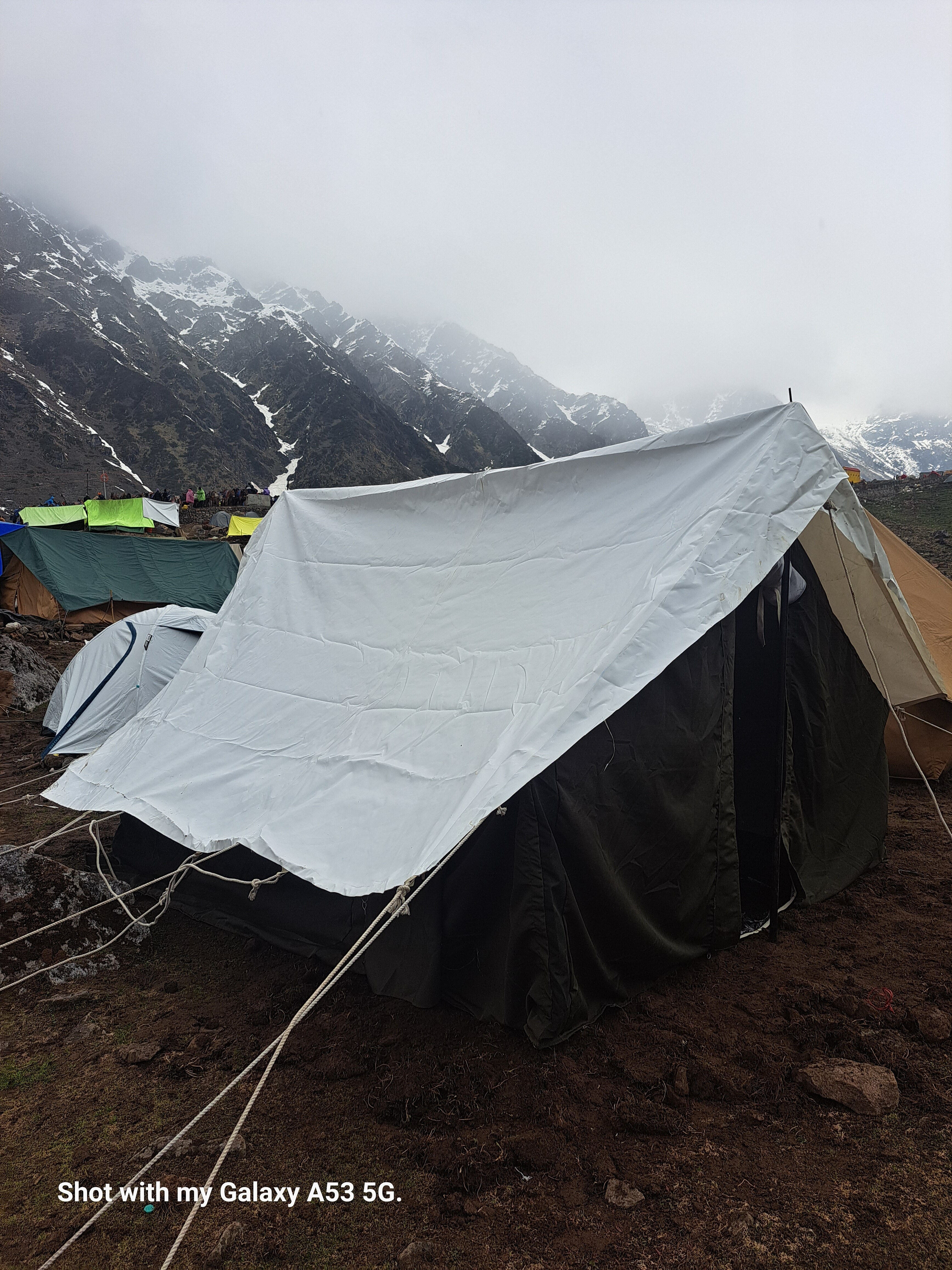 Saurabh camping kedarnath - Tap to explore photos