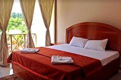 Gajraj Hotel, Bhowali