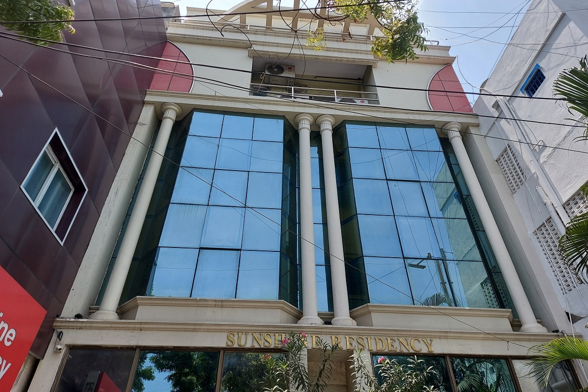 Sunshine Residency (Vadapalani) - Tap to explore photos
