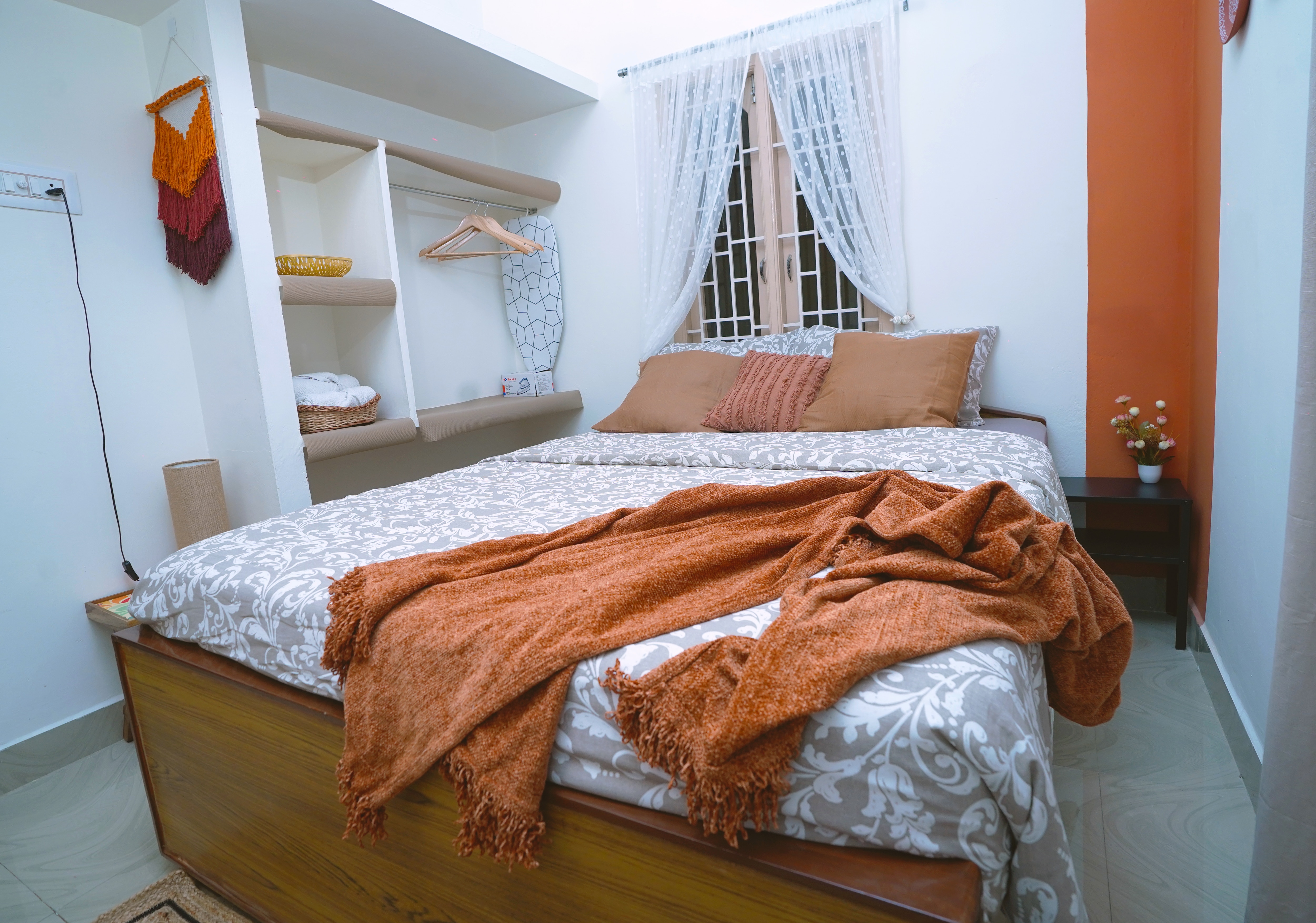 Janhvi's Homestay | Boho Theme 1BHK | Near Airport - Tap to explore photos