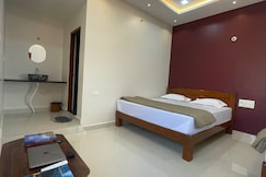 Hampi Travellers Nest, Hospet