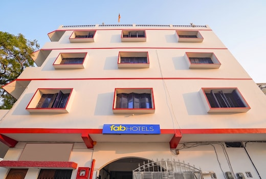 FabHotel Vairagi Inn - Nr. Bhojuveer Chauraha, Shivpur