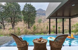 Swimming Pool 2
