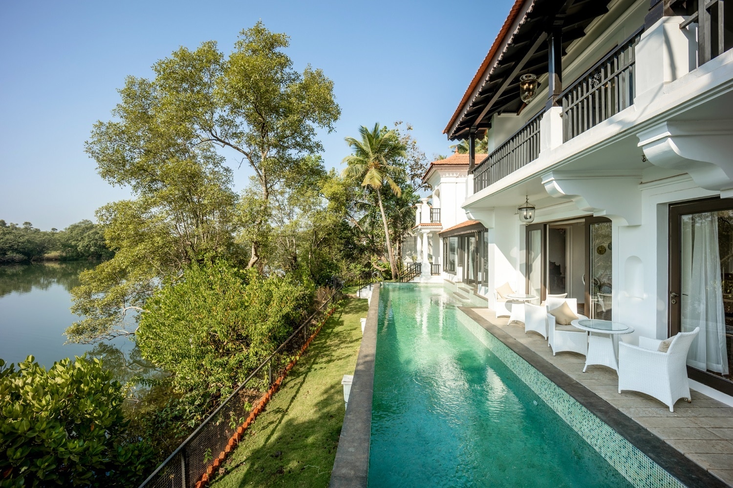 Acacia By The River 3.5 Bedroom Private Pool Villa - Tap to explore photos