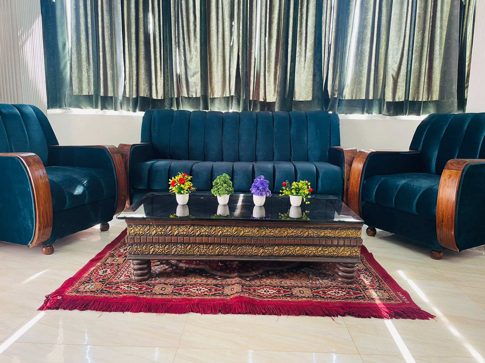 5BHK Pine Villa Kasauli - Tap to explore photos