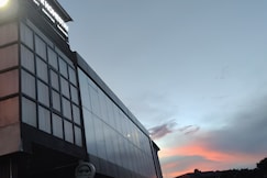 A & R Homestay, Cherrapunji