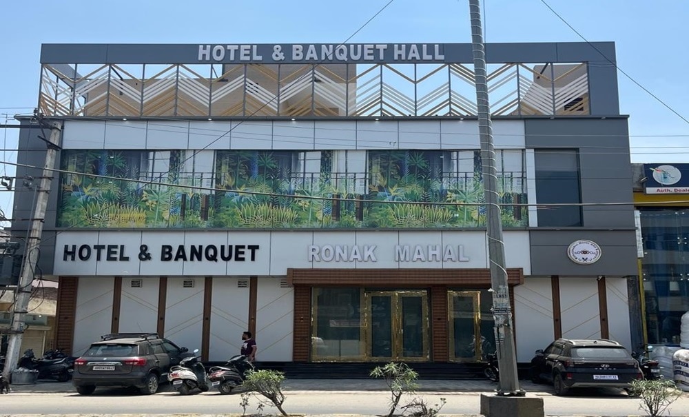 RONAK MAHAL HOTEL AND BANQUET - Tap to explore photos