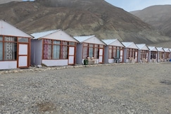 White Heaven Cottage | Rooms & Restaurant, Pangong