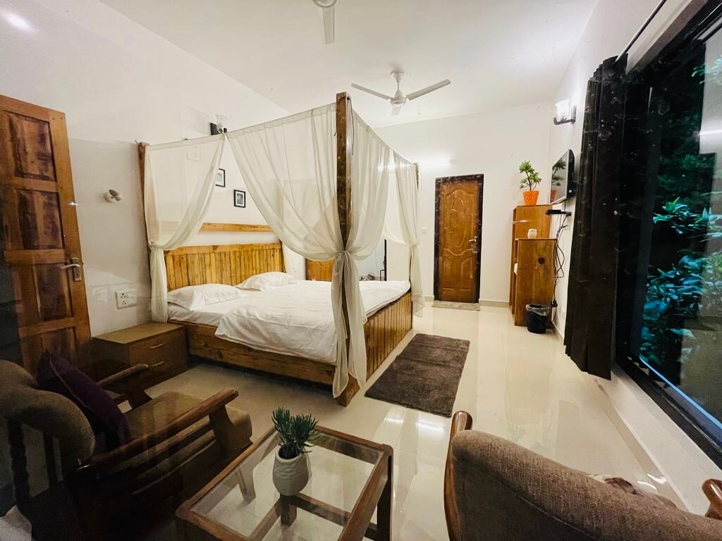 3 BHK Free Spirit Villa with Huge Garden(Lake and Mountain View) - Tap to explore photos