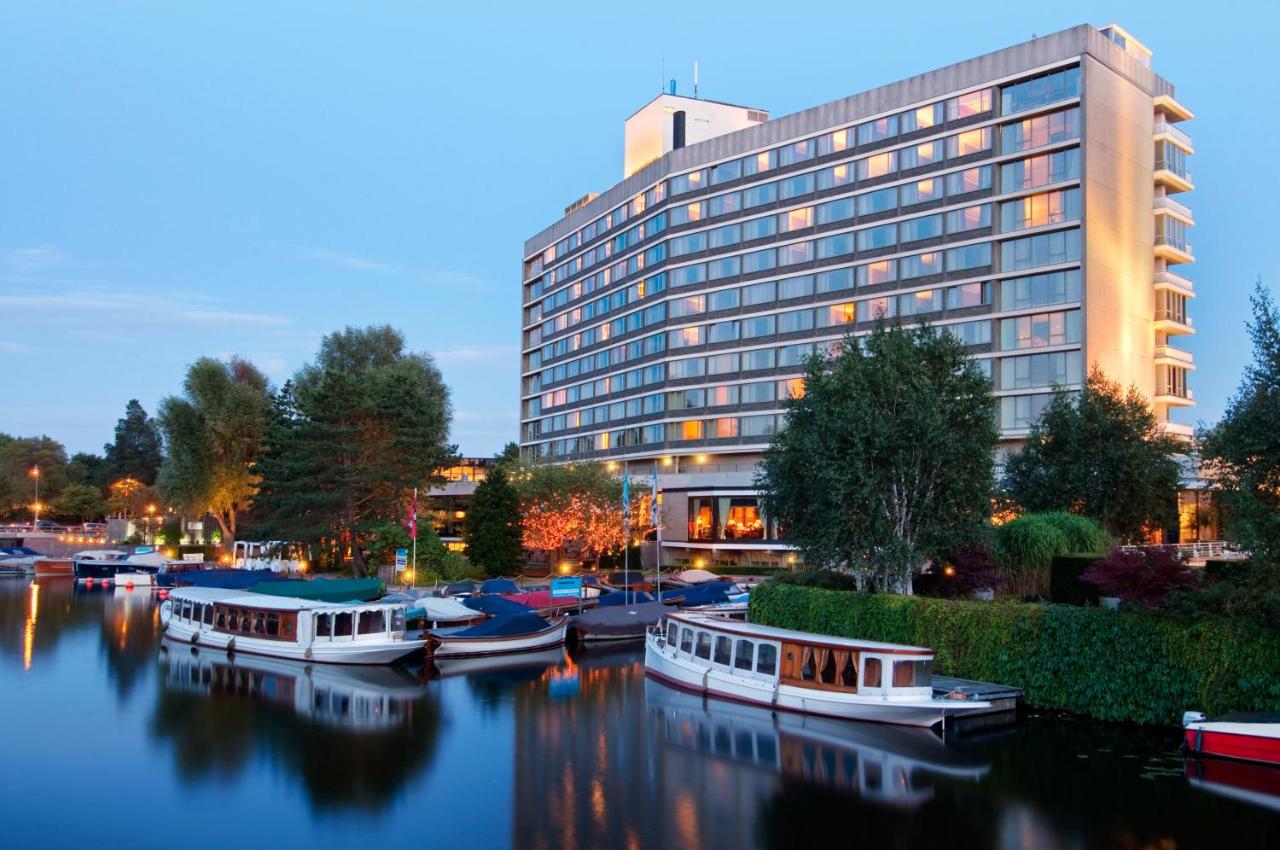 Hilton Amsterdam Hotel - Tap to explore photos