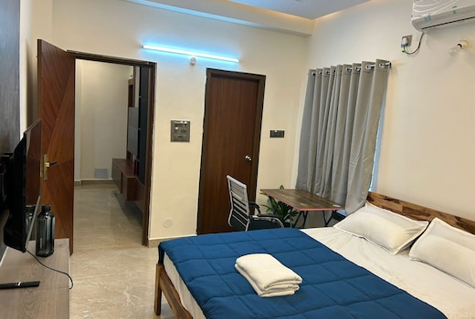 Spacious  Peaceful Villa near IT hub