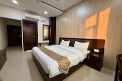 Hotel Flora, Muzaffarnagar