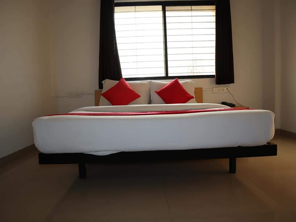 HOTEL BHAKTI SANKUL - Tap to explore photos