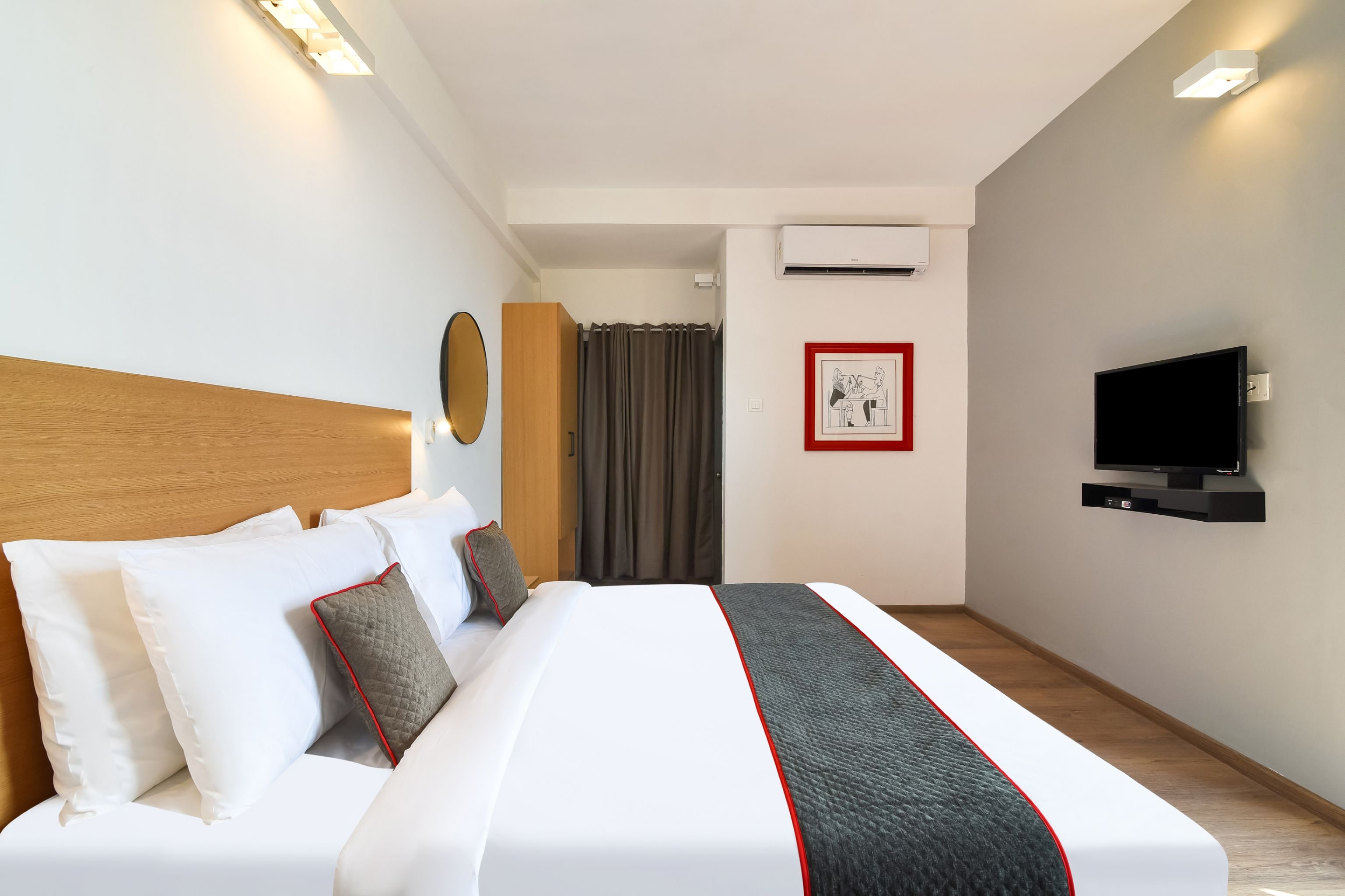 Super Townhouse Srm Kuppakonam Pudur - Tap to explore photos
