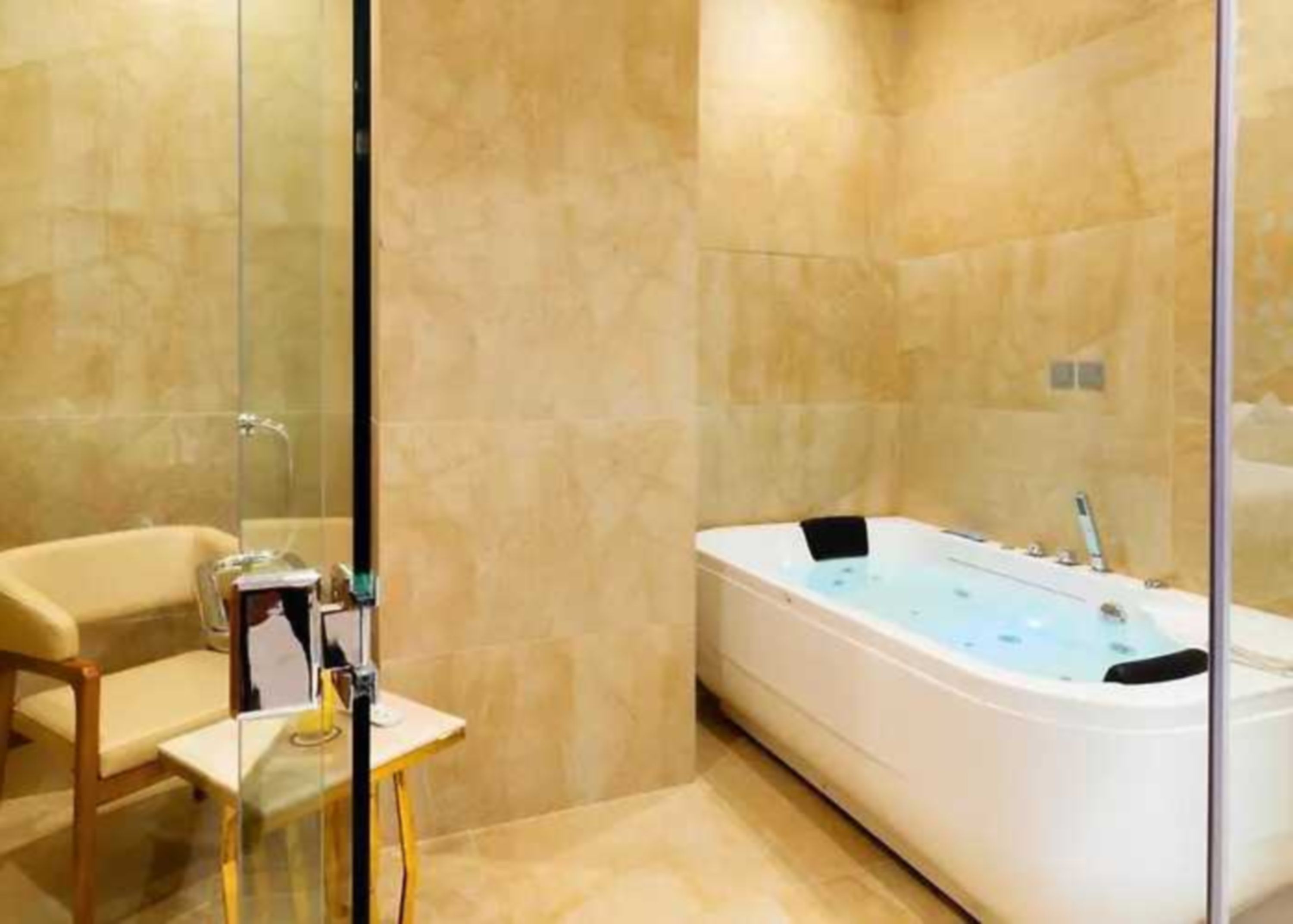 Sunday Luxury Central formerly Anan hotel - Tap to explore photos
