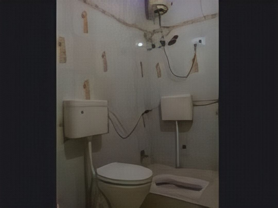 Rajdhani Tourist Motel - Tap to explore photos